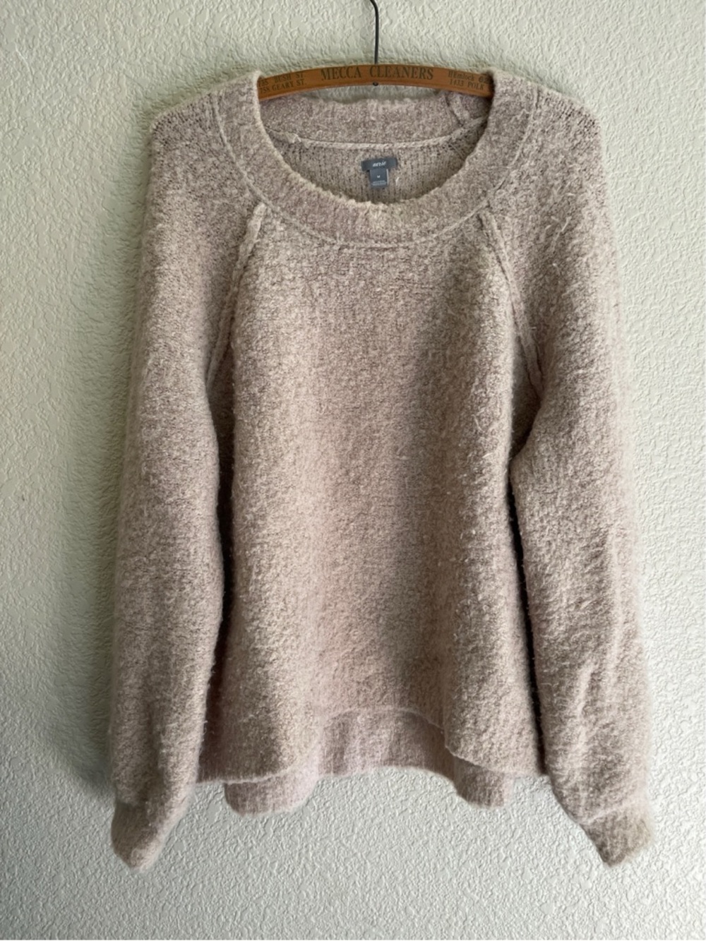 Aerie Boucle Sweater Women’s Size Medium